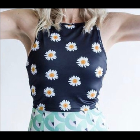 Kortni Jeane Swim top - Picture 4 of 4